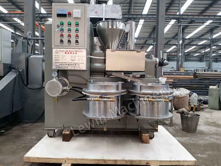 Screw Coconut Oil Press Extraction Machine 50kg / H 1.7*1.2*1.5M