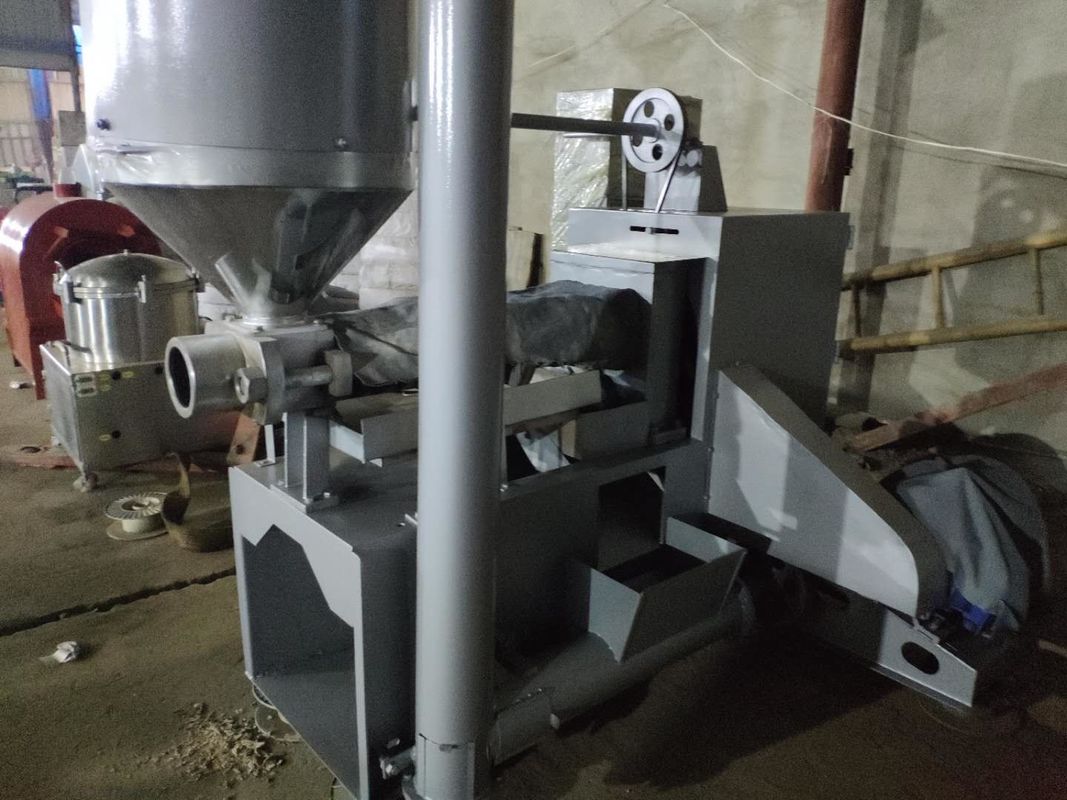 Alloy Steel Automatic Screw Oil Press Machine 1500 Kg Simple Operation