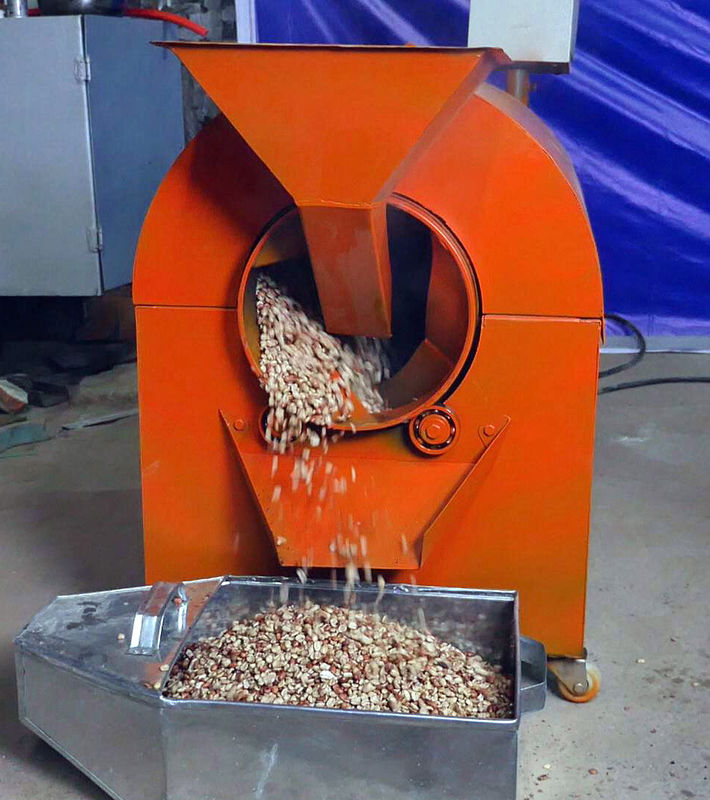 Energy Saving High Capacity Industrial Roasting Machine For Peanut Sunflower