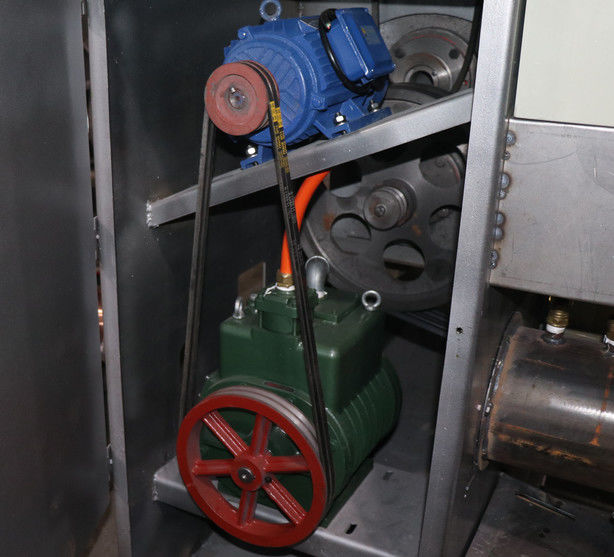 5 Ton / Day Industrial Oil Press Machine Groundnut Sunflower Oil Presser Machinery