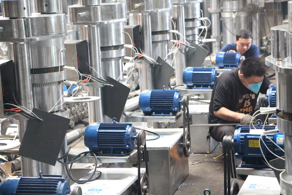 Fresh Coconut Hydraulic Oil Press Machine Mini Type Oil Extraction Machine