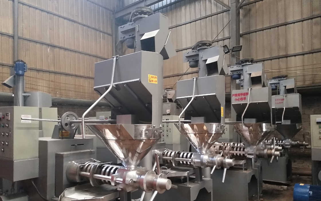 15 Kw Coconut Oil Press Machine 120kg / H Copra Cold Press Vacuum Filter